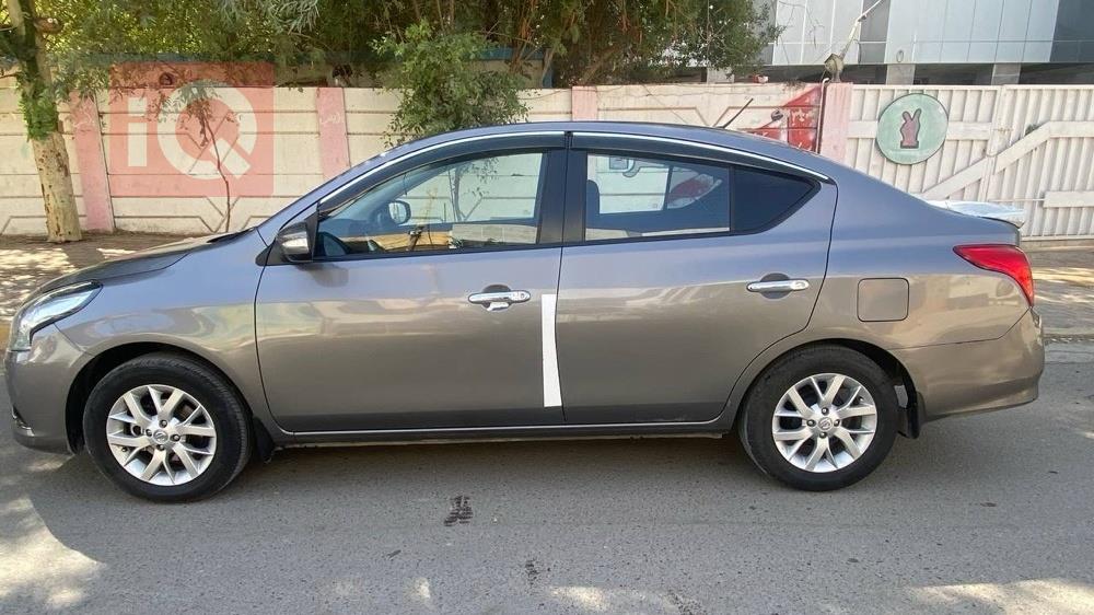 Nissan Sunny